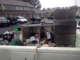 Best Yard Waste Removal  in Mission, KS